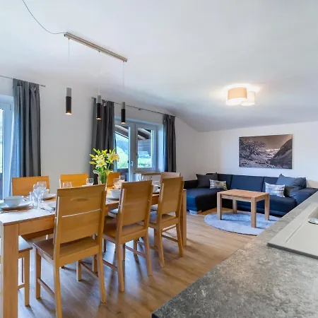 Beautiful Apartment In Salzburg With Balcony Bramberg am Wildkogel Exterior photo