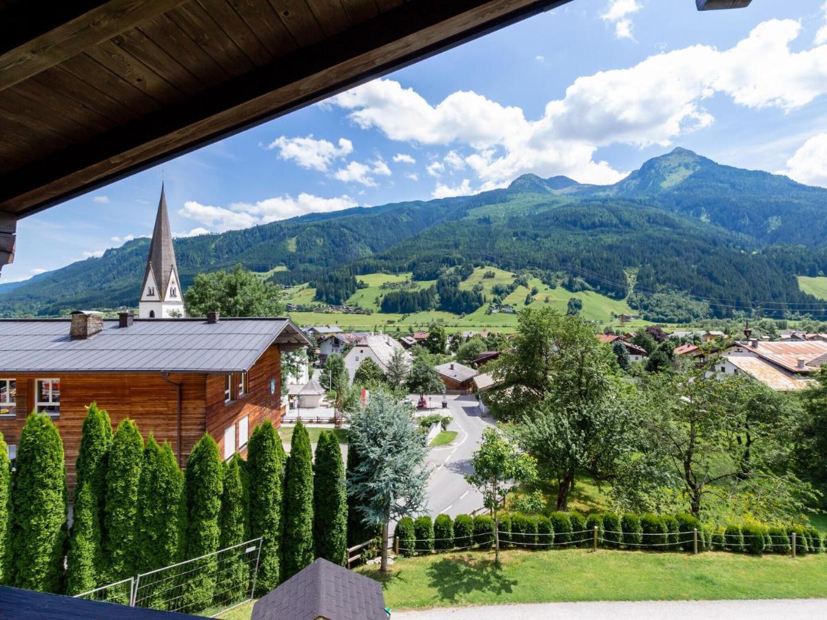 Beautiful Apartment In Salzburg With Balcony Bramberg am Wildkogel